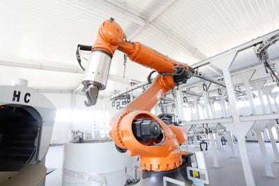 Industrial robot